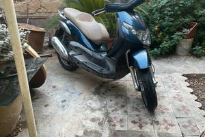 Beverly 250 ie
