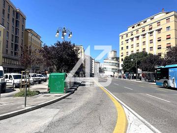 BUONUSCITA - 300M² - LARGO BARRIERA