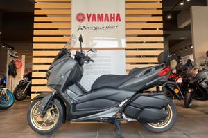 Yamaha X-Max 300 TECH