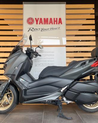 Yamaha X-Max 300 TECH
