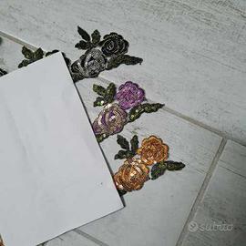 Passamanerie assortite in Pailettes