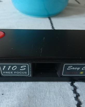 Piccola macchina fotografica Easy Compact 110S