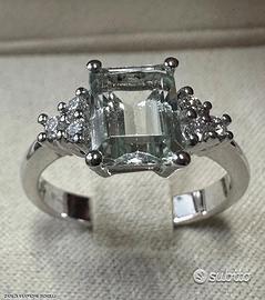 ANELLO ORO BIANCO 18kt. DIAMANTI ED ACQUAMARINA
