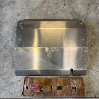 Piastra proteggi serbatoio defender 110/130