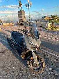 XMAX 125- Versione Tech Max,accessori originali