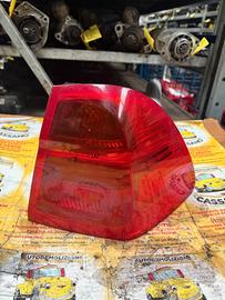 FARO POSTERIORE DESTRO BMW SERIE 3 SW ANNO:2007