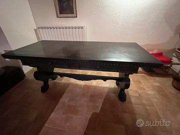 Tavolo , tavolino e  sedia