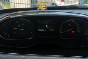 Peugeot 2008 1.5 BlueHDi 100 CV Allure - Unico