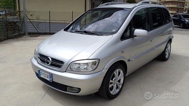 Opel zafira sport esition 7 posti