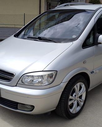 Opel zafira sport esition 7 posti