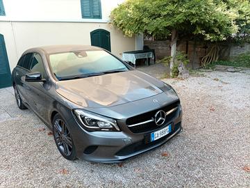Mercedes CLA 180 Shooting Brake benzina