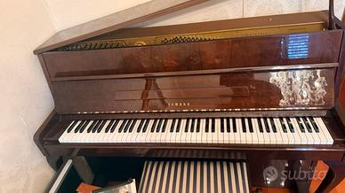 Pianoforte verticale Yamaha condizioni perfette (