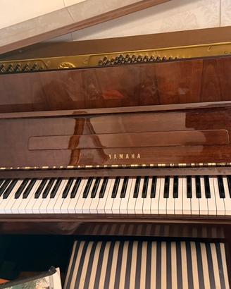 Pianoforte verticale Yamaha condizioni perfette (