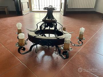 Lampadario da taverna