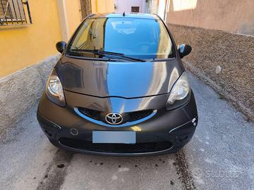 Toyota AYGO 1ª Serie