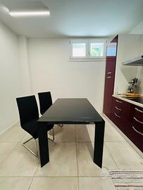 Tavolo allungabile + sedie