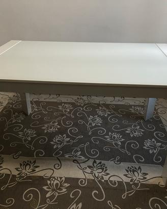 Tavolo allungabile bianco in vetro 140x90