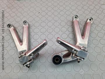 PEDANE PASSEGGERO YAMAHA R6 1999 2002 YZF 2000 200