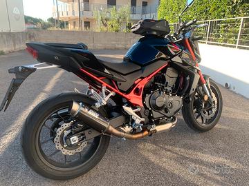 Hornet 750 2023