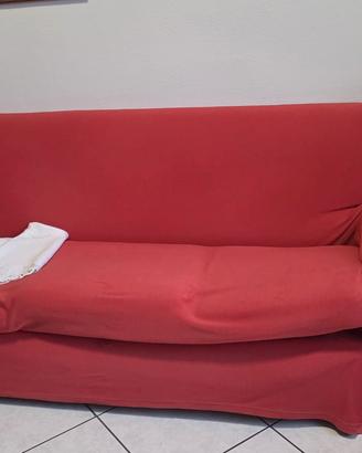 sala completa di divani