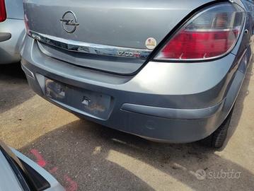 Paraurti posteriore OPEL ASTRA H del 2008