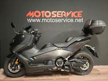 Yamaha T Max 560
