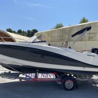 Quicksilver 605 Sundeck (6,45,mt) 2 Postiletto