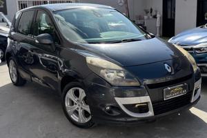 Renault Scenic Scénic X-Mod 1.5 dCi 110CV Luxe
