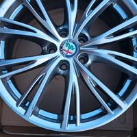 Cerchi originali Alfa Romeo Stelvio da 18"