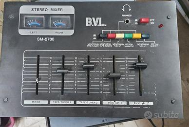 mixer audio 4 canali