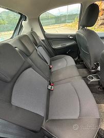 Peugeot 206 +(plus)