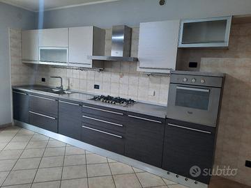 Cucina componibile 420cm  