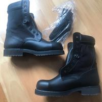 Anfibi militari tipo Polizia nr. 42