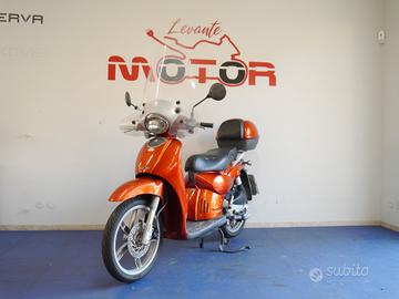 Aprilia Scarabeo