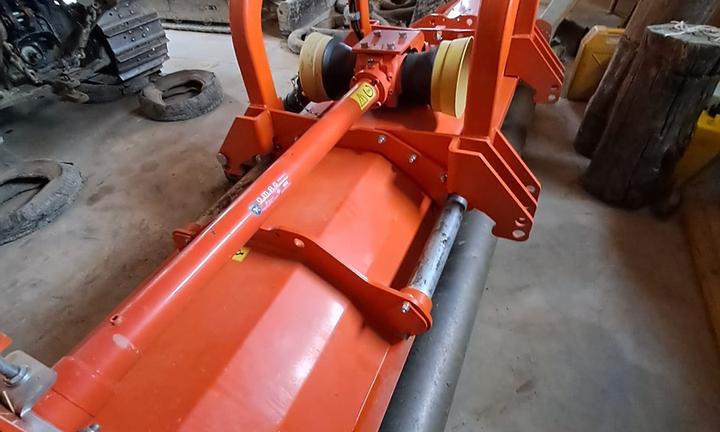 Trinciasaementi Tierre Pantera revers anno 2023