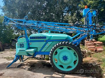 Botte diserbo berthoud trainata