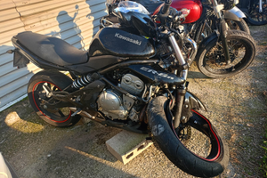 Kawasaki Er6n incidentata