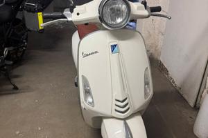 Vespa 50 Primavera 2016
