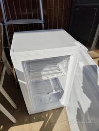 Congelatore Verticale Hisense