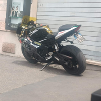 Suzuki GSX r 1000 2004 bandit 1200 2007