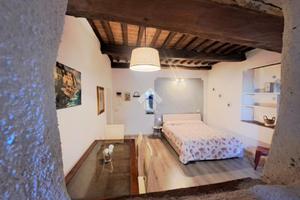 2 LOCALI A MASSA MARITTIMA