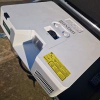2 proiettori MAXELL LASER 6000