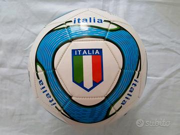 Pallone in cuoio Italia