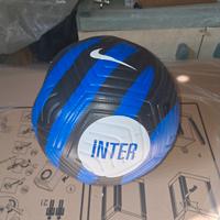 Pallone da calcio nike Inter