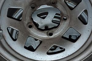 cerchi con gomme Suzuki Jimny 