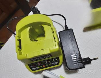 Caricabatterie Ryobi con 2batterie 18v+