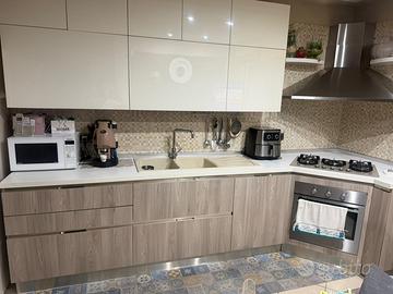 CUCINA “Veneta Cucina”