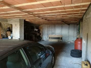 Garage prezzo trattabile di 56 mq