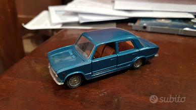 MEBETOYS A16 A 16 1/43 FIAT 124 BLU MET. VINTAGE