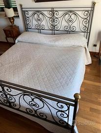 Letto matrimoniale in ferro battuto